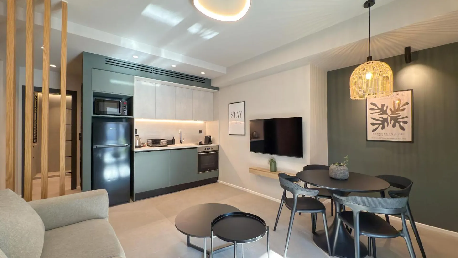Two Entire Apartments Liv Luxury Central A-B Szaloniki