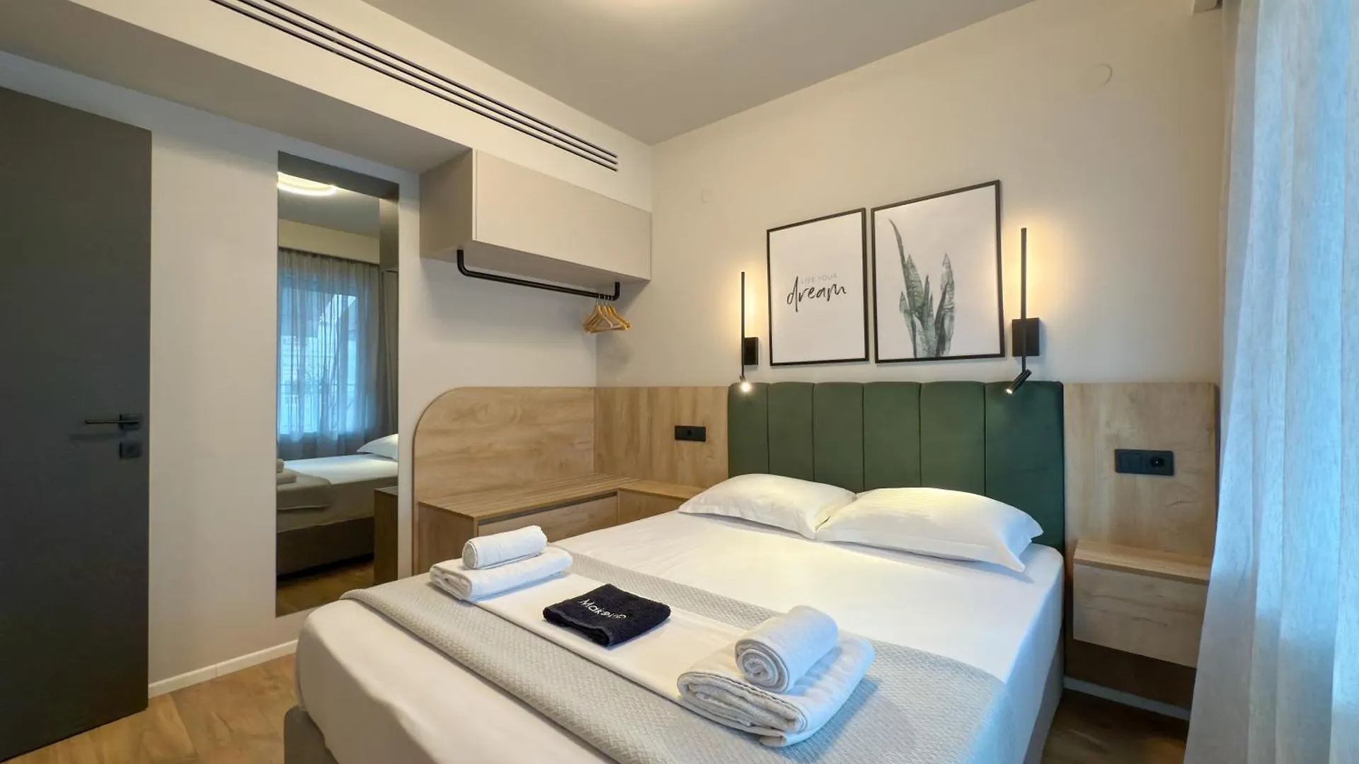 Two Entire Apartments Liv Luxury Central A-B 塞萨洛尼基