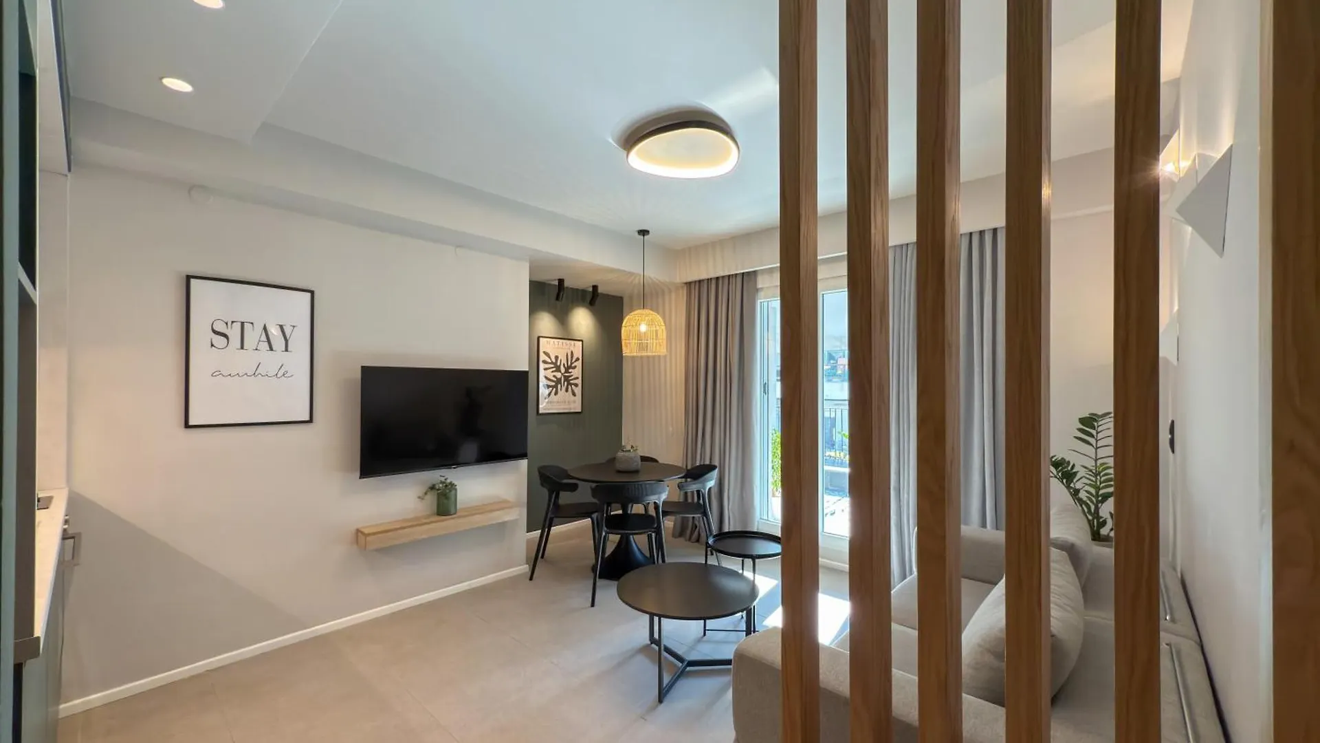 Two Entire Apartments Liv Luxury Central A-B 塞萨洛尼基